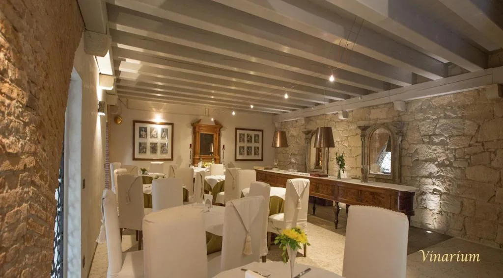Degustazioni nel Vinarium · Delser Verona