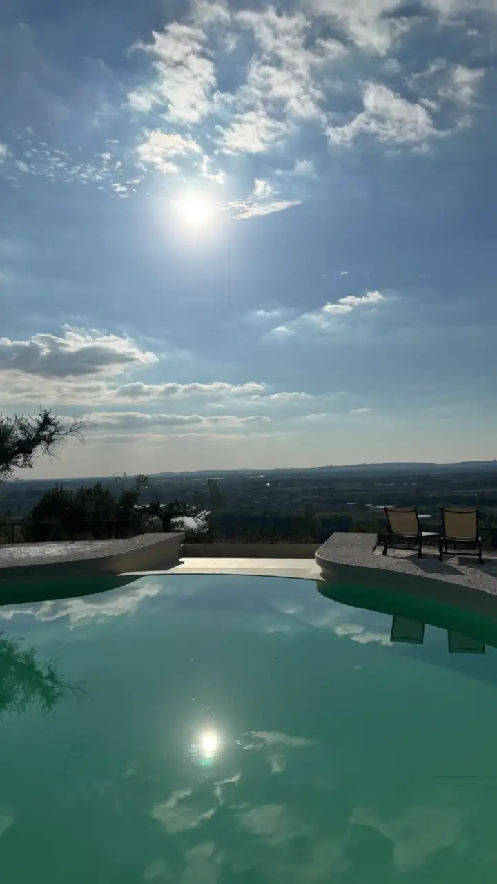La piscina panoramica · Delser Manor House Verona