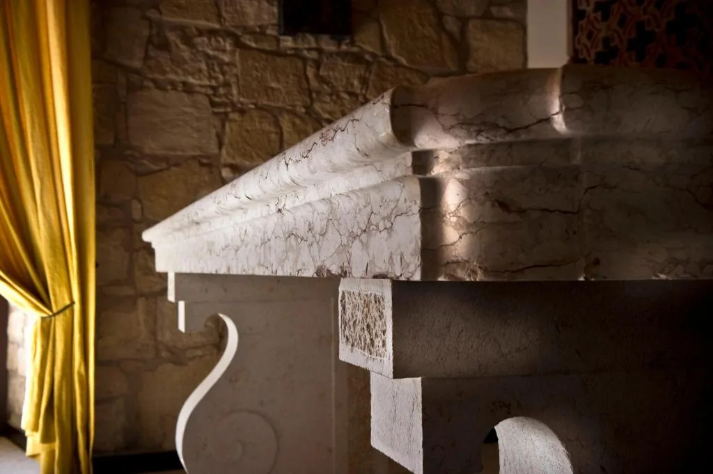 La pietra scolpita · Delser Verona